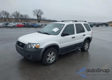 2005 Ford Escape Xlt из США, поврежденный, VIN 1FMYU93125KA69876
